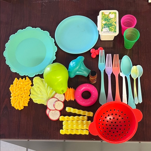 Other - Vintage play food. 1998 McDonald’s salad dressing Vintage serving tray